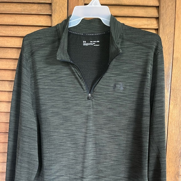 Men’s 2XL Under Armour pristine condition grey zip up. - Picture 3 of 9